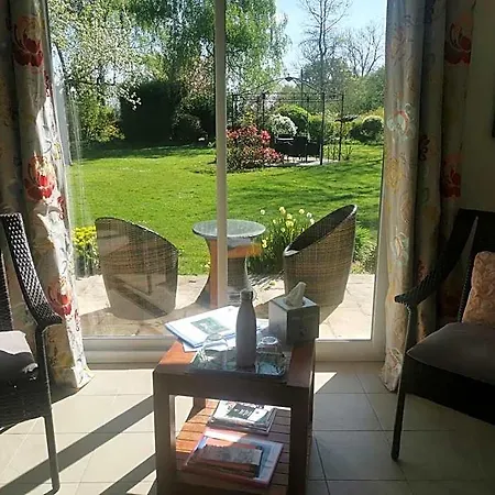 Domaine Les Marronniers فندق