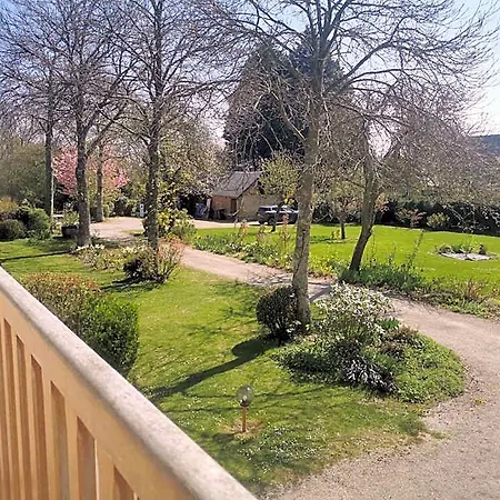 فندق Domaine Les Marronniers 4*